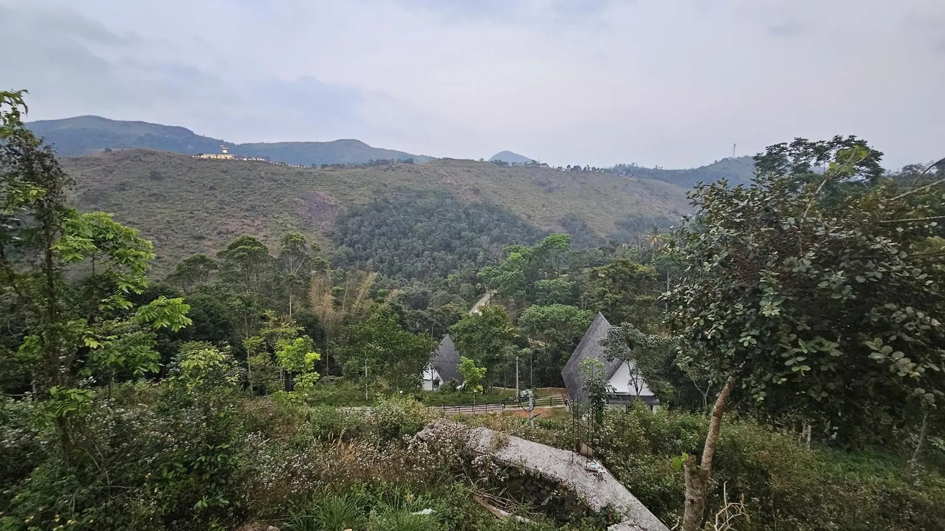 Engineers Hills Daire Vagamon