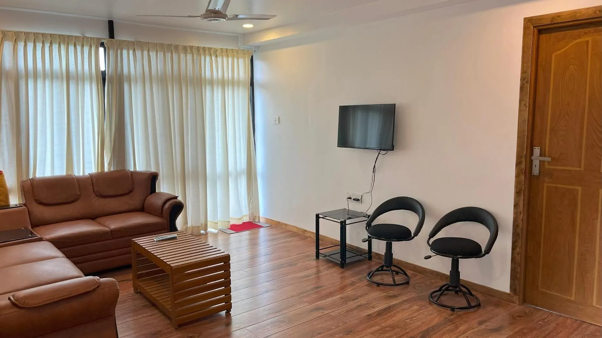 Engineers Hills Apartment Vagamon